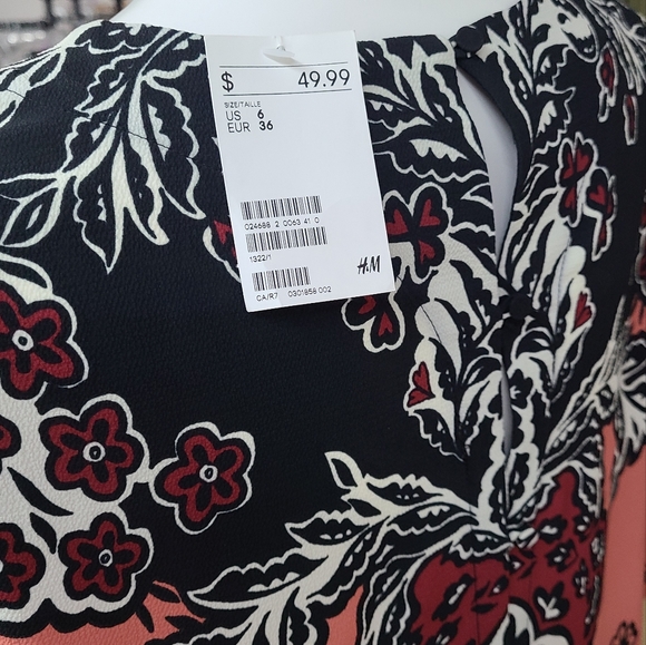 NWT H&M Printed Long Sleeve Dress.Black /White/Coral - Picture 7 of 12